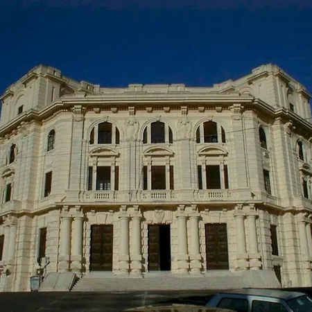 Apartment Kiristeva Casa Vacanze Centro Storico Sardegna Per Turismo Lavoro O Studio