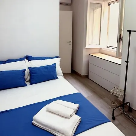 Kiristeva Casa Vacanze Centro Storico Sardegna Per Turismo Lavoro O Studio Cagliari