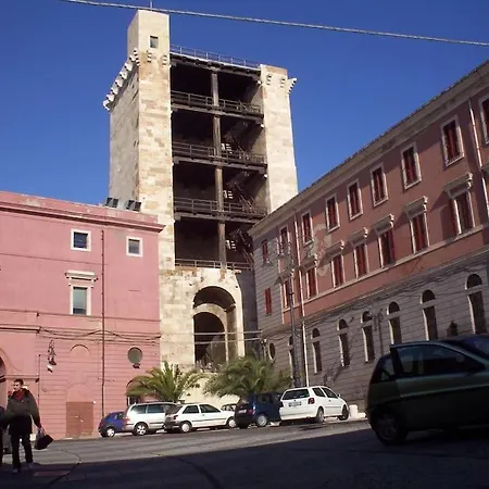 Kiristeva Casa Vacanze Centro Storico Sardegna Per Turismo Lavoro O Studio Apartment *