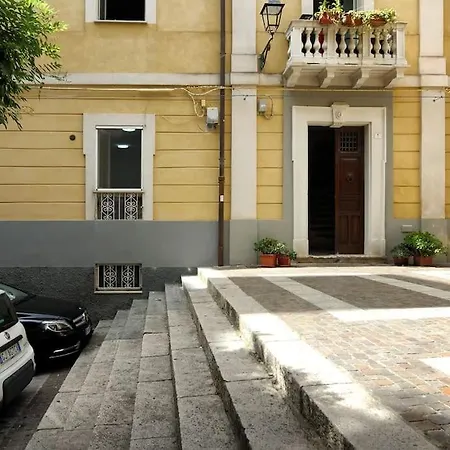 Apartment Kiristeva Casa Vacanze Centro Storico Sardegna Per Turismo Lavoro O Studio Cagliari